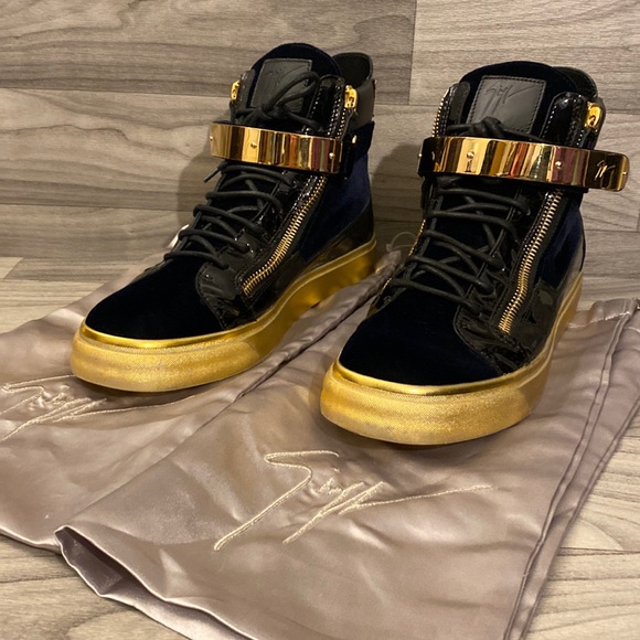 Giuseppe Zanotti Other - Giuseppe Zanotti Dark Navy London Tr Velvet Gold Accent Hi Top Sneakers